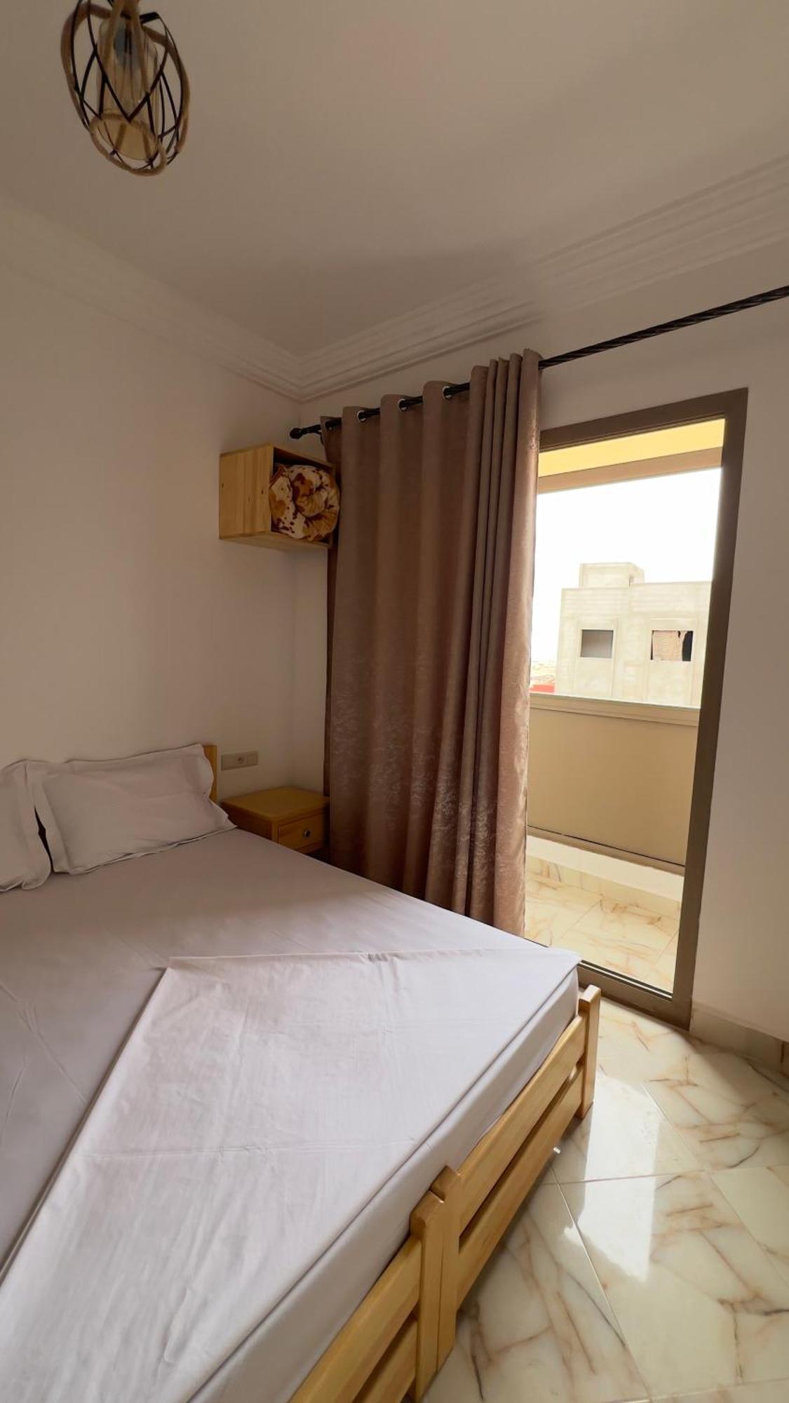 Ocean Waves Guest House Эмуан Экстерьер фото