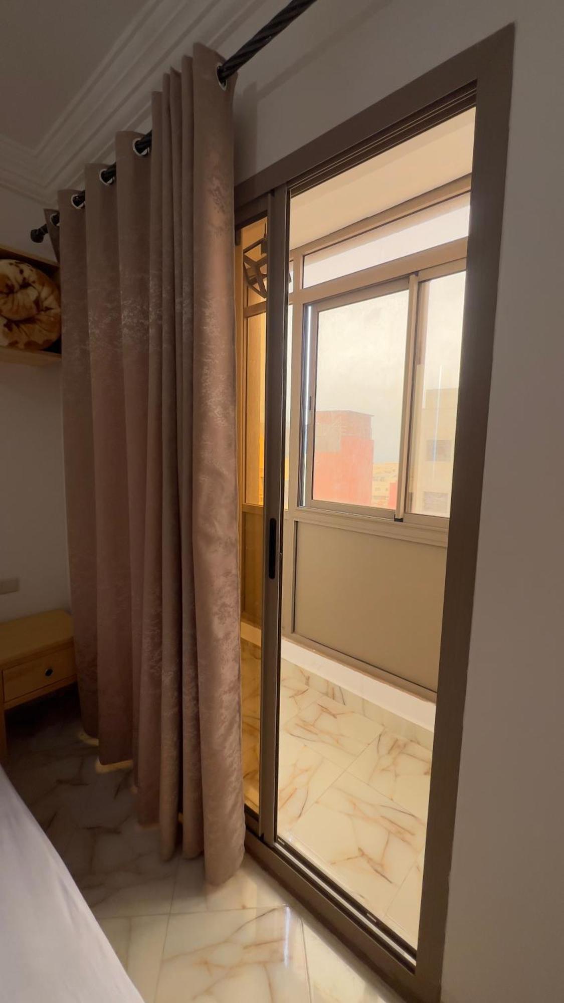 Ocean Waves Guest House Эмуан Экстерьер фото