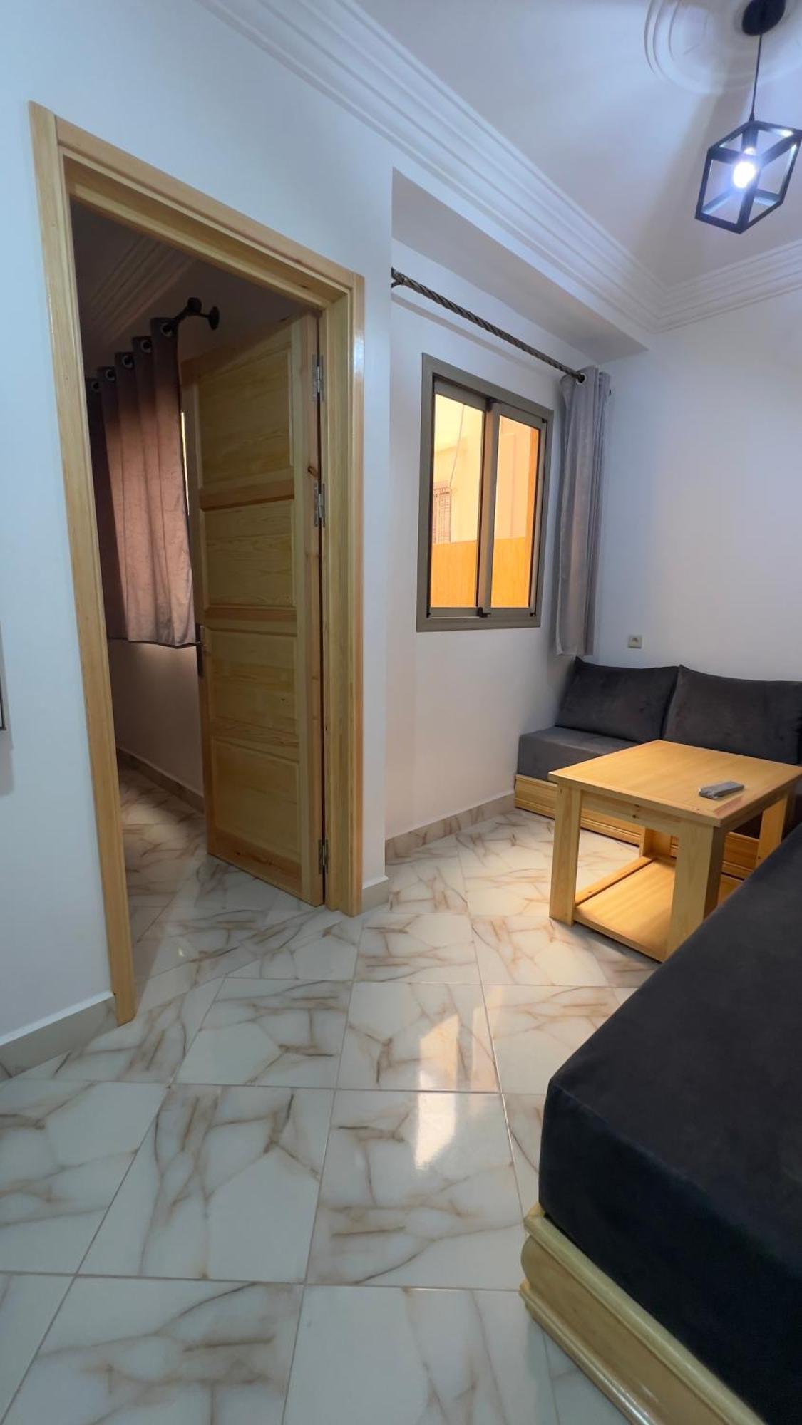 Ocean Waves Guest House Эмуан Экстерьер фото