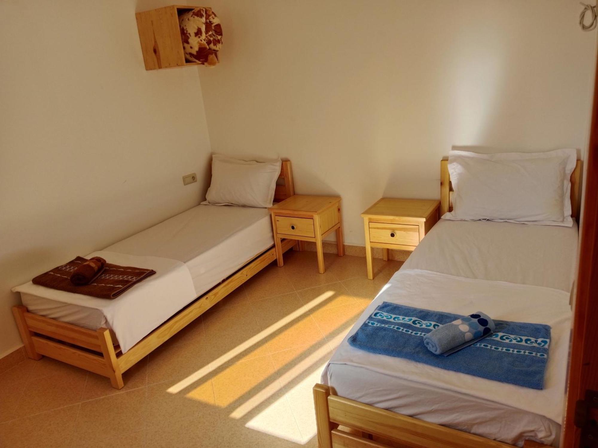 Ocean Waves Guest House Эмуан Экстерьер фото